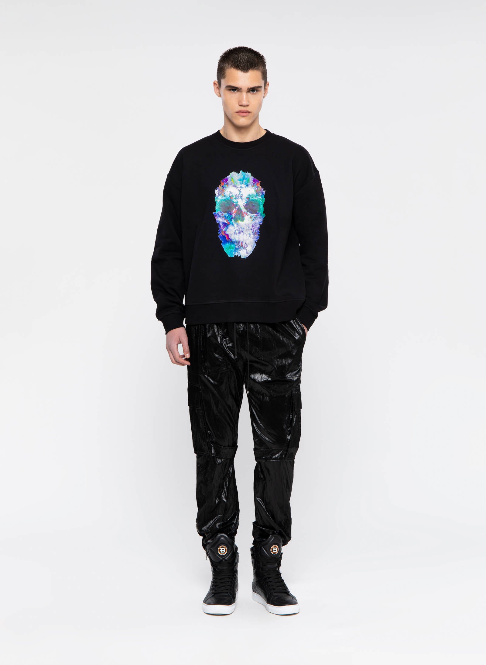 Pantaloni cargo neri lucidi
