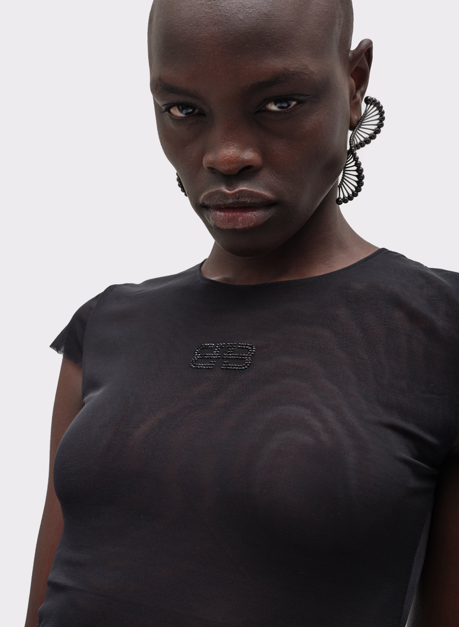 "BB" Top