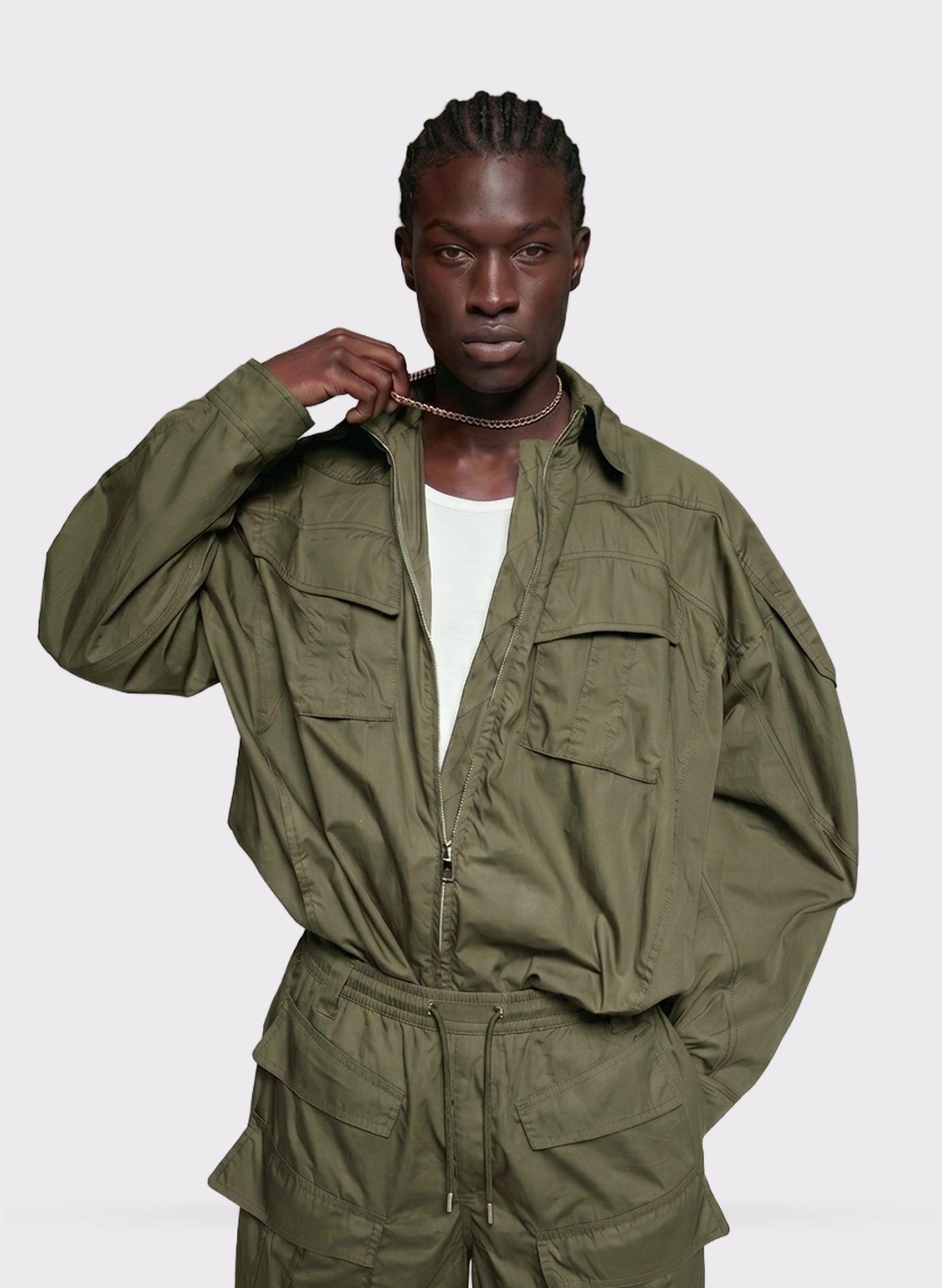 Byblos Bomber Pockets in khaki - front view