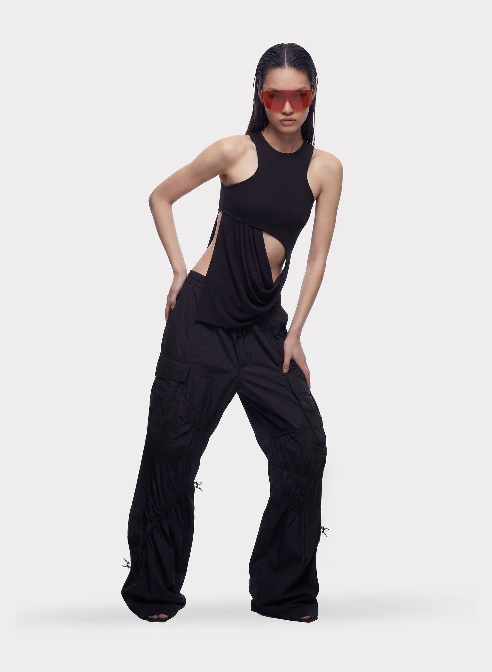 Byblos Soft cut-out top in black - side view