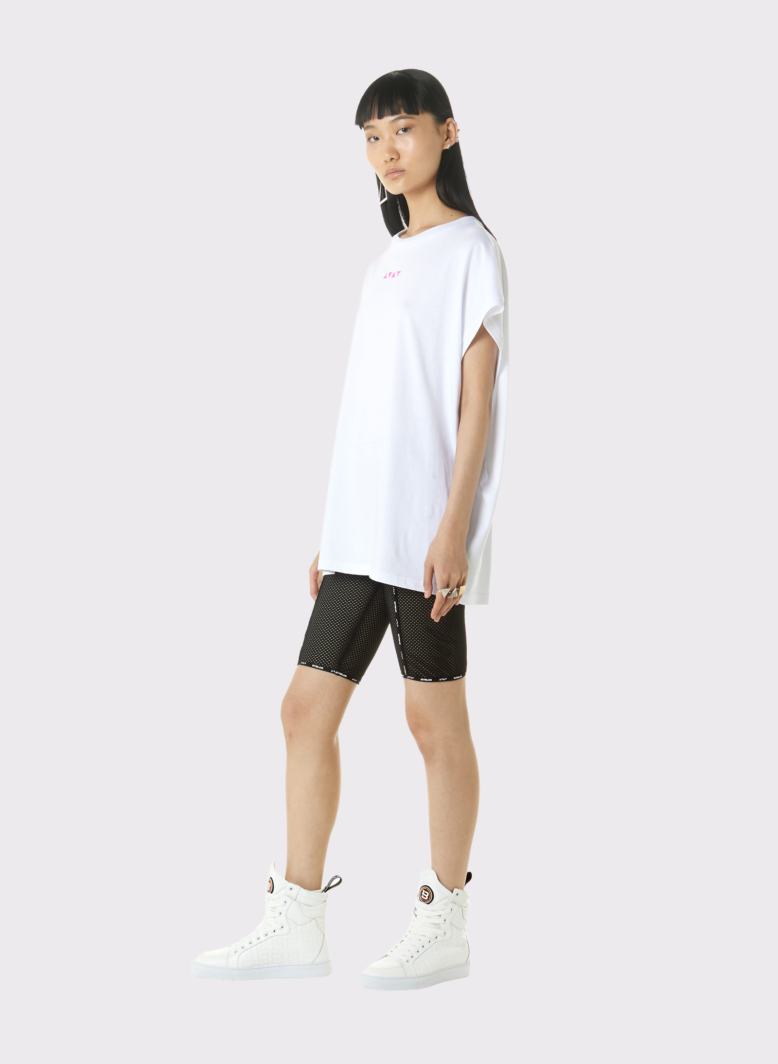 T-SHIRT "TRIANGLE SYMBOLS"