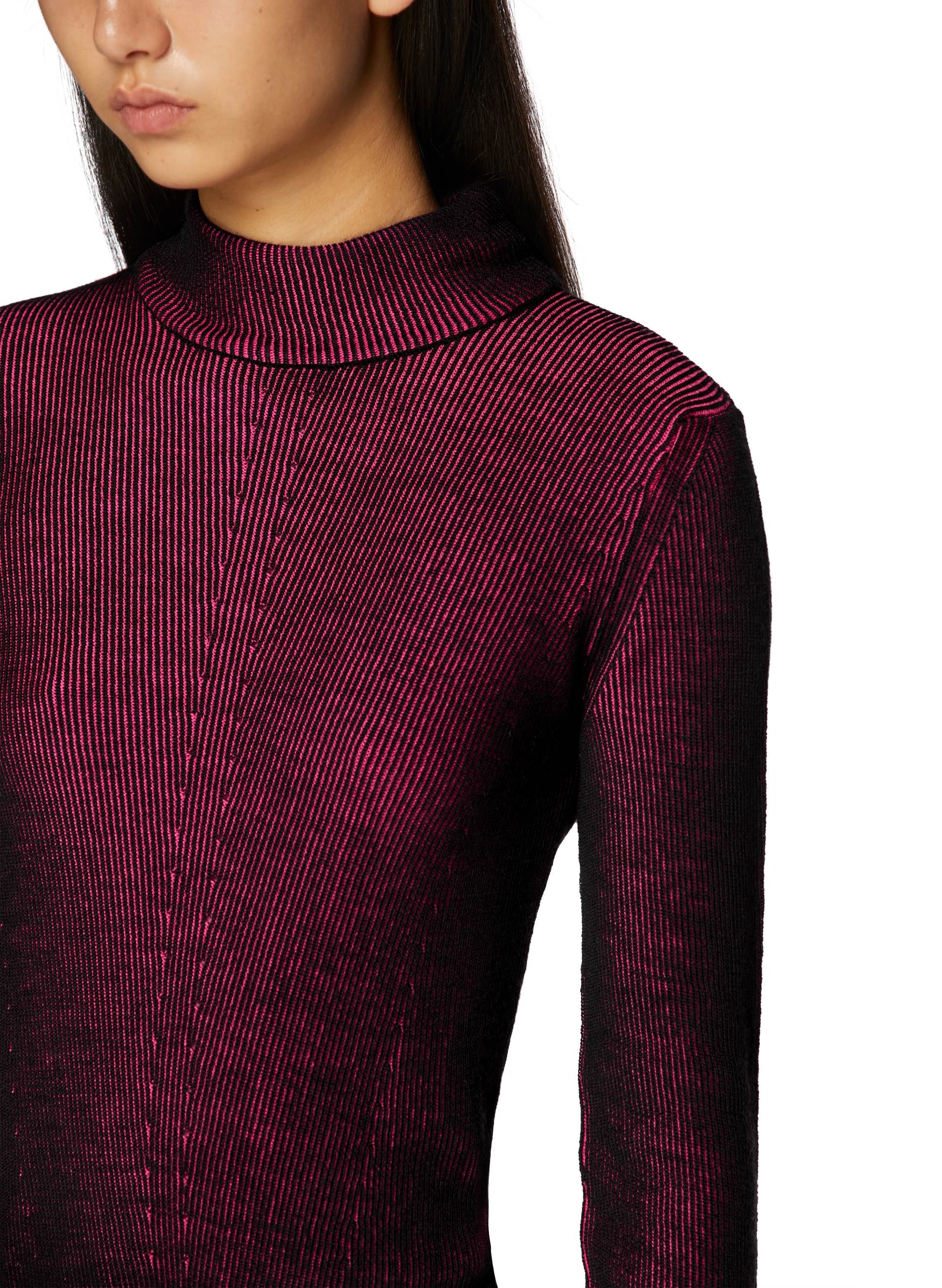 Top Maglie in Linee