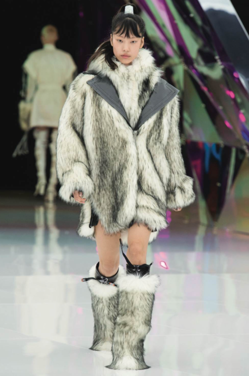 Cappotto in pelliccia sintetica
