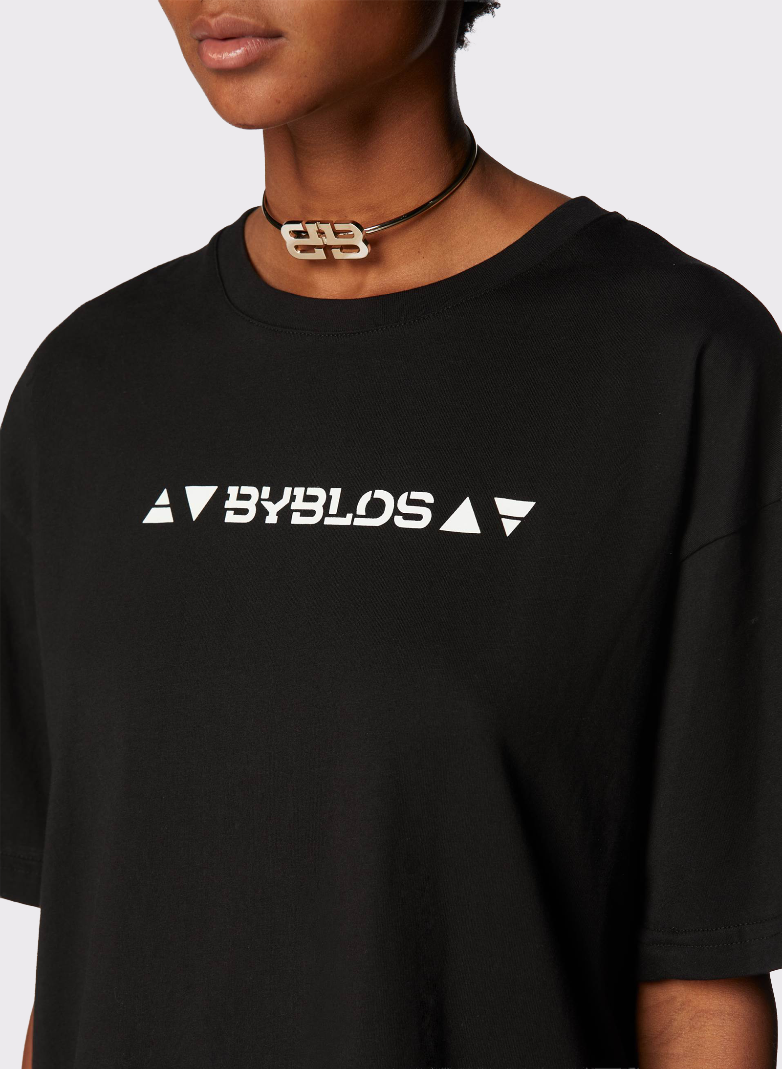 Byblos Lover Logo T-Shirt in black - side view