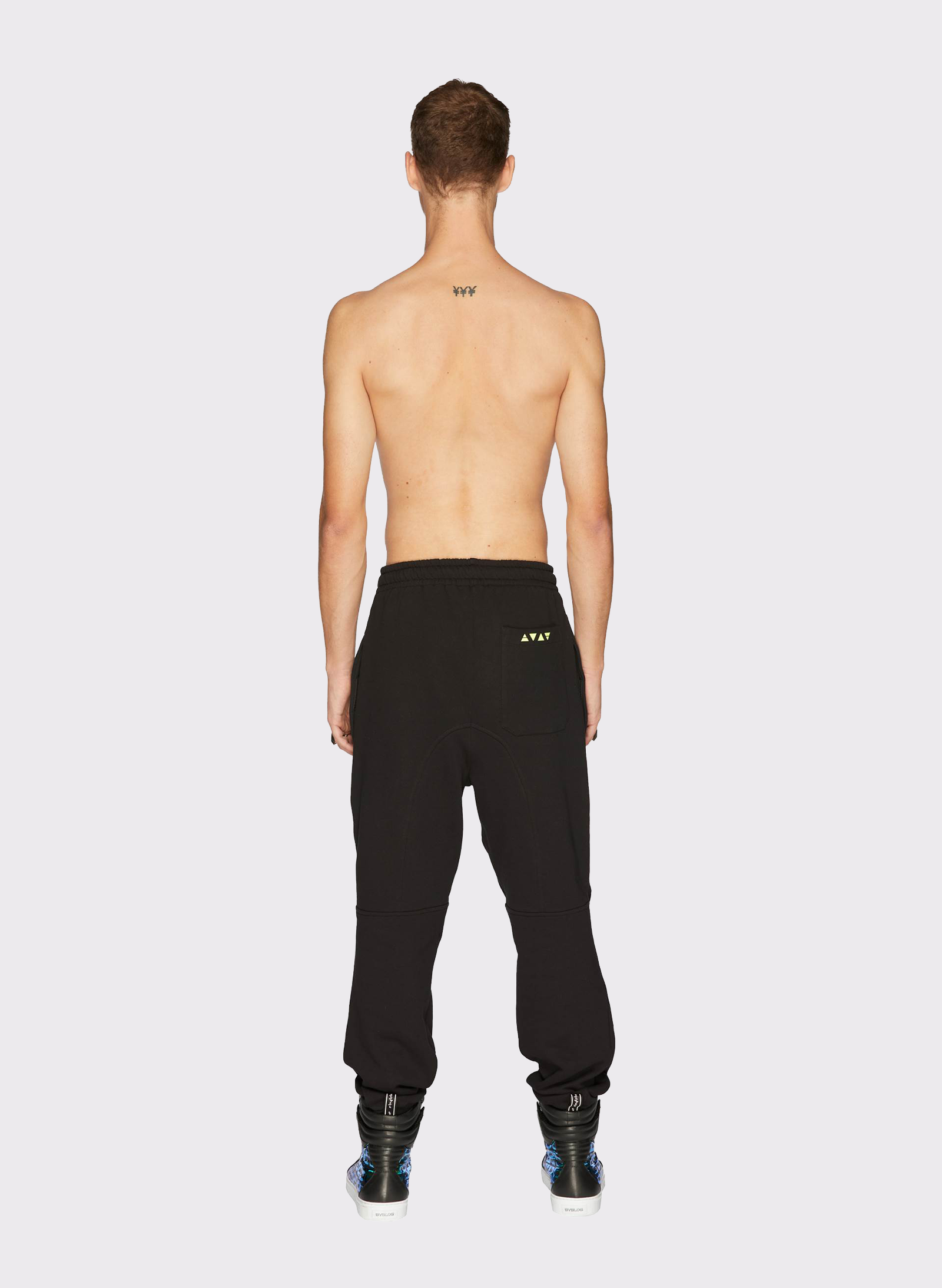 Byblos Triangles Jogger in black - side view