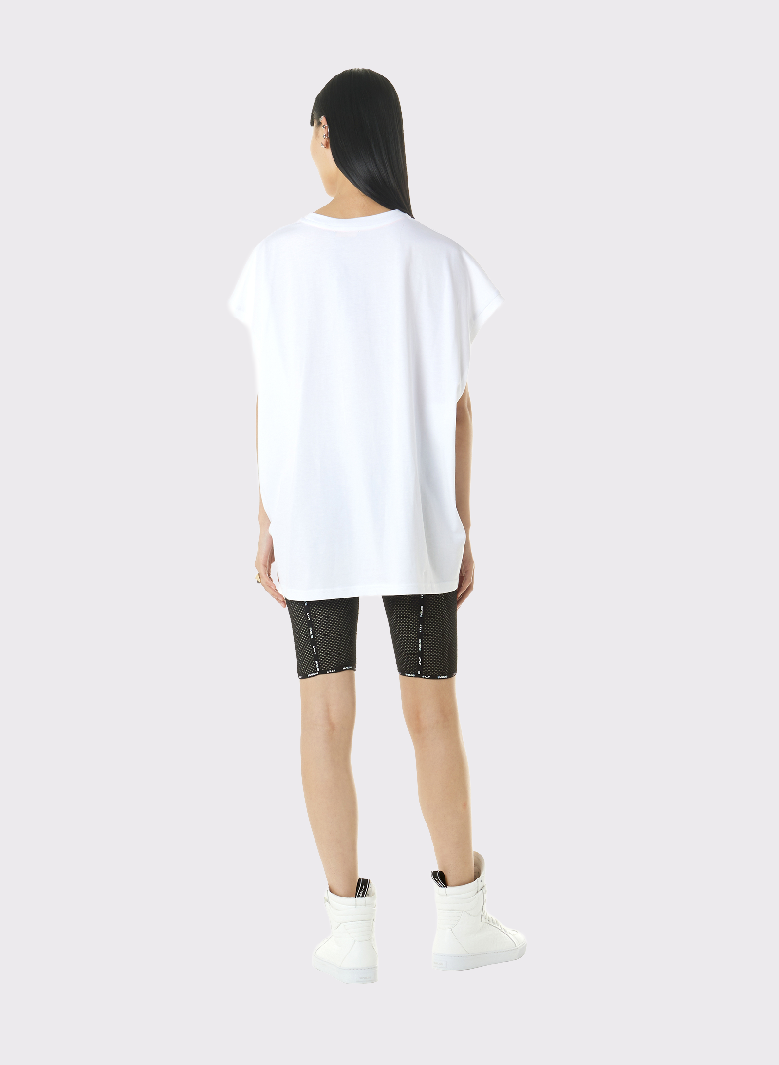Byblos T-Shirt Triangle Symbols in white - side view